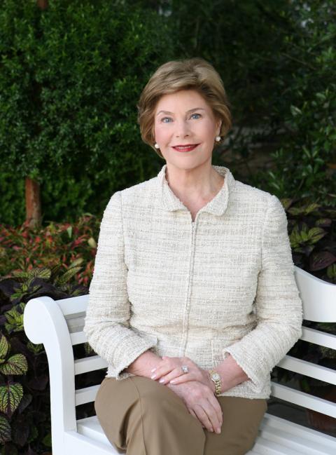 Official Portrait of Mrs. Laura Bush, May 5, 2008.