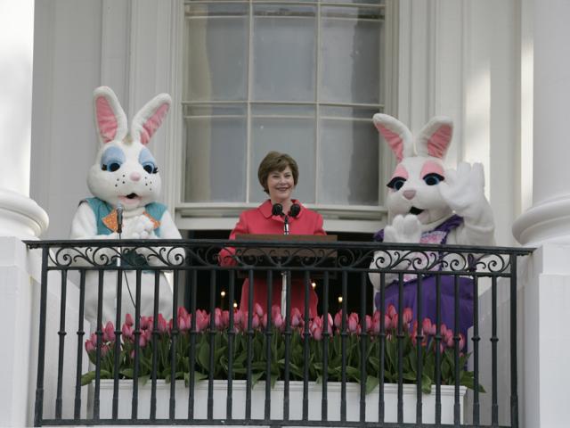 Mrs. Laura Bush Addresses South Lawn Visitors to the 2007 White House Easter Egg Roll from the Truman Balcony.