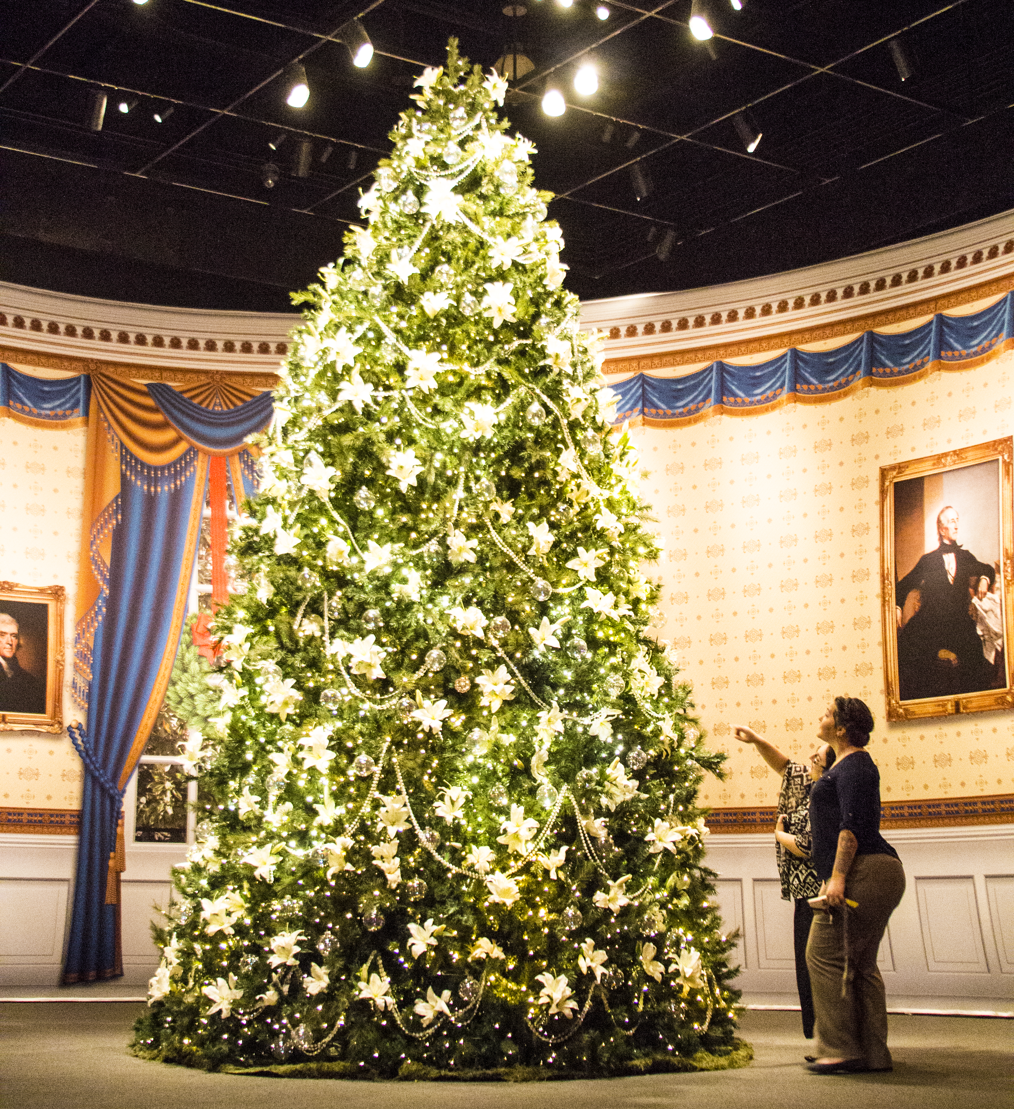 A photo of the replica 2005 Blue Room Christmas tree, part of the 2017 Holiday exhibit at the George W Bush Library and Museum