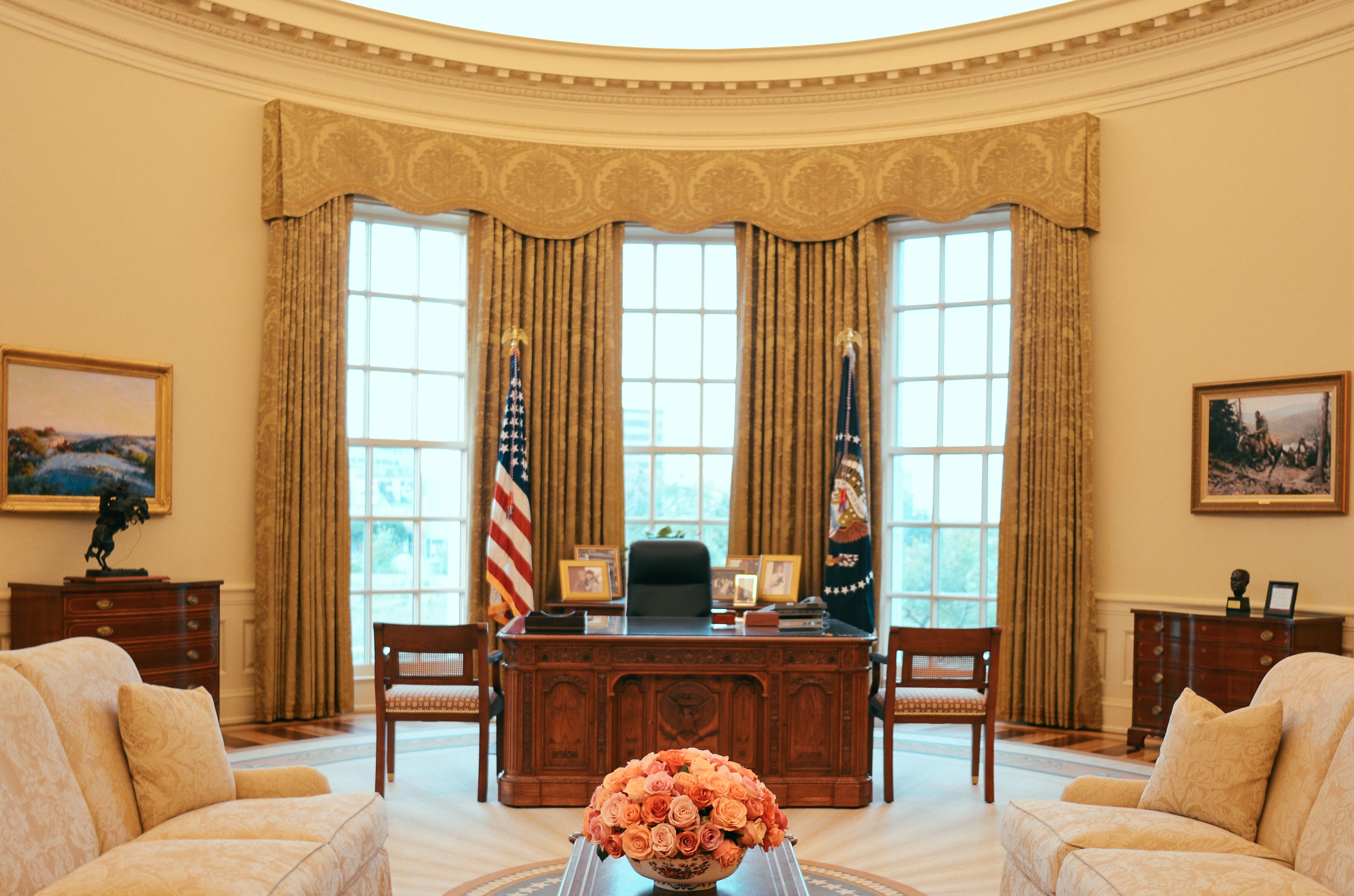 A full size replica of the White House Oval Office is featured in the Museum.