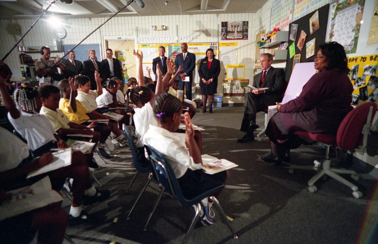 President George W. Bush participates in a reading demonstration