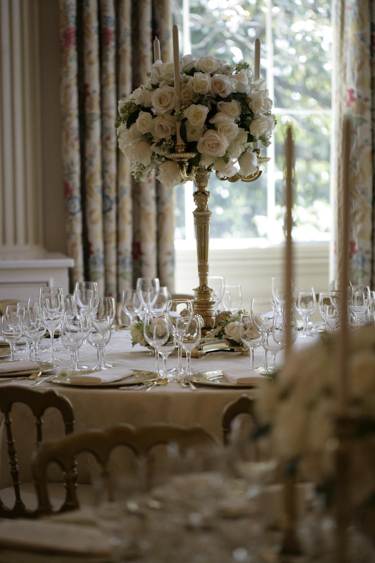 State Dinner Press Preview for the Queen Elizabeth II Visit in State Dining Room, May 7, 2007.