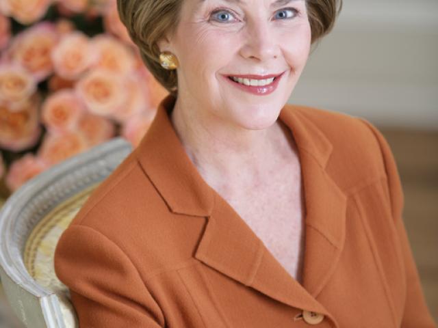 Mrs. Laura Bush in her official portrait taken, October 17, 2005, in the Yellow Oval Room in the Private Residence of the White House. (P101705KJ-0075)