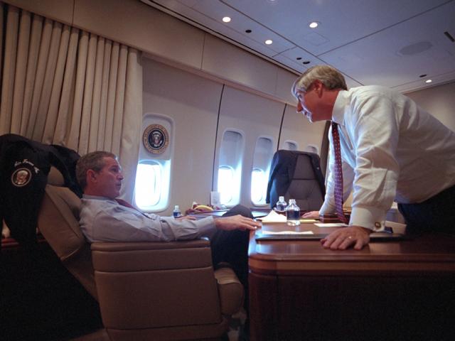 President George W. Bush speaks with White House Chief of Staff Andy Card, September 11, 2001, aboard Air Force One. (P7070-13)
