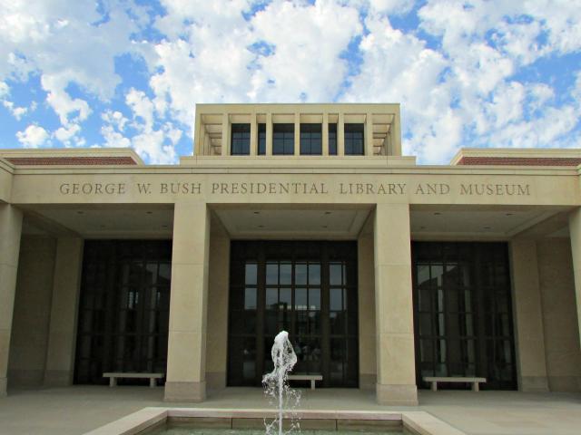 The George W. Bush Presidential Center, which architect Robert A.M. Stern designed in close consultation with President George W. Bush and Mrs. Laura Bush, features an exterior of brick and Texas Cordova Cream limestone.