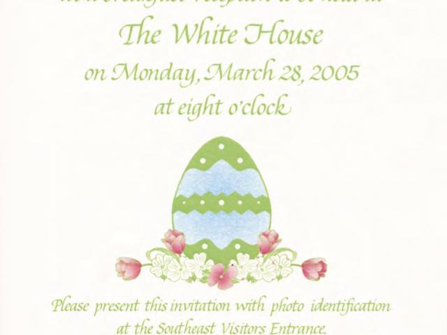 t006-004-03282005eastereggroll-57759