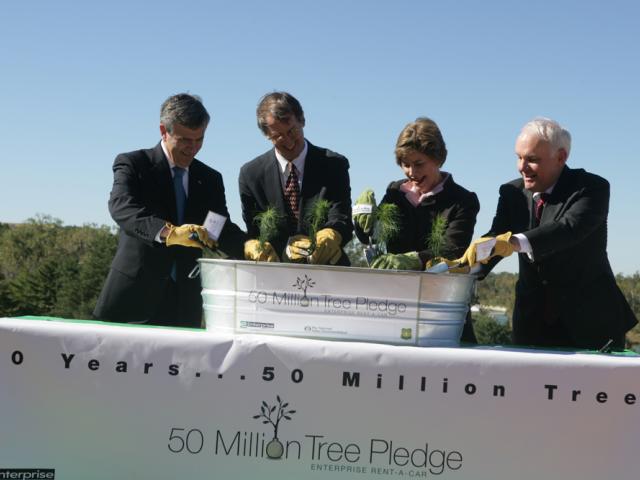 Mrs. Laura Bush Plants White Pine Saplings for the Enterprise 50 Million Tree Pledge in St. Louis, Missouri, October 12, 2006.