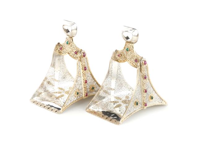 Stirrups - Morocco - These gold-plated silver stirrups with inlaid rubies and emeralds were given to President George W. Bush by King Mohammed VI during a meeting at the White House, July 8, 2004.