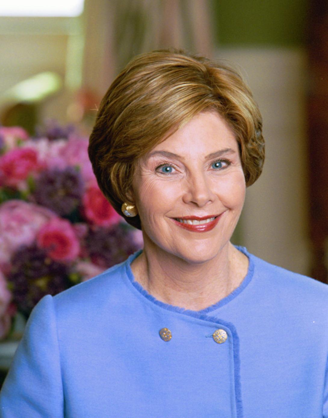 Mrs. Laura Bush sits for a photo, May 26, 2004, in the Green Room of the White House.  (P40987-22)