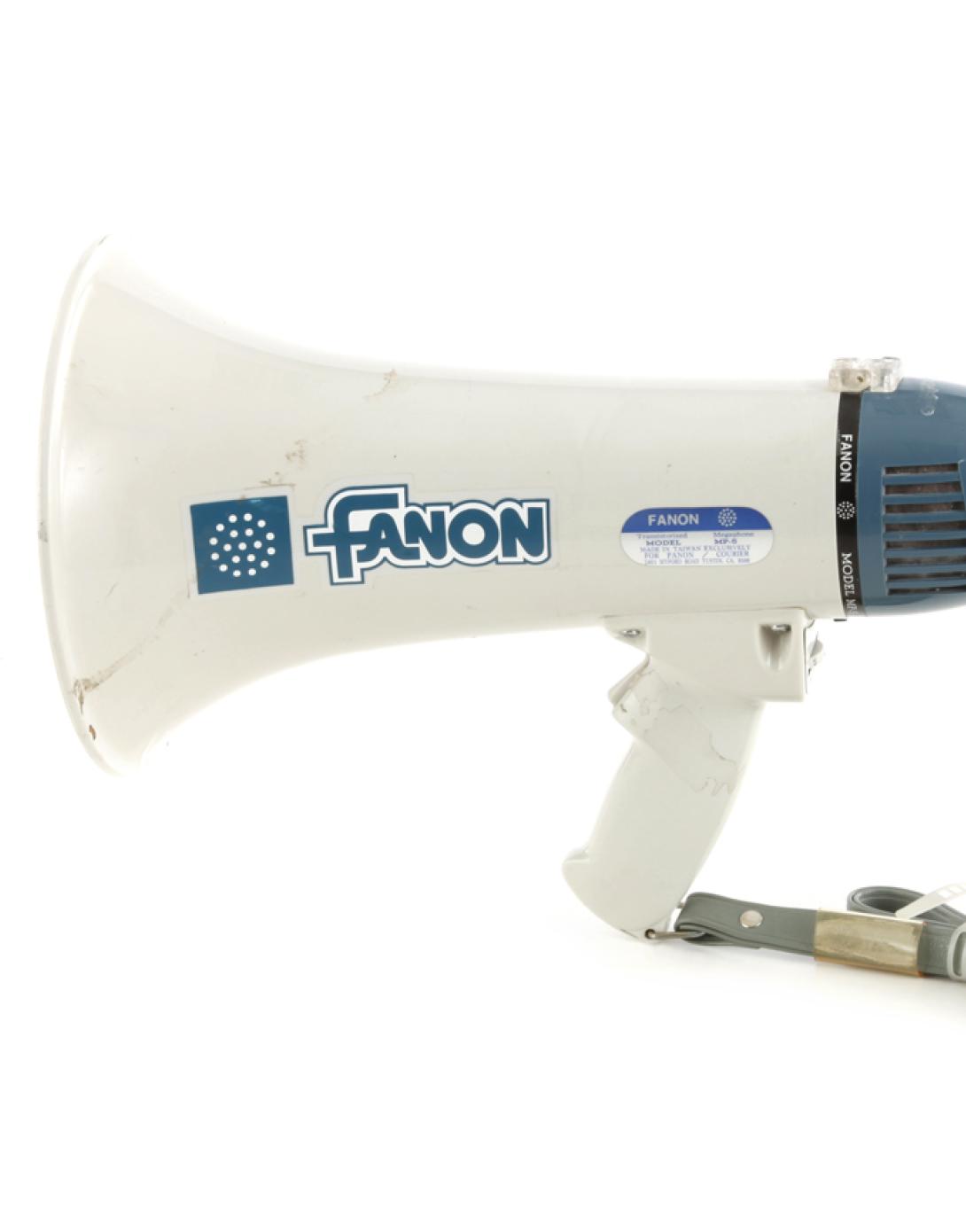 Bullhorn